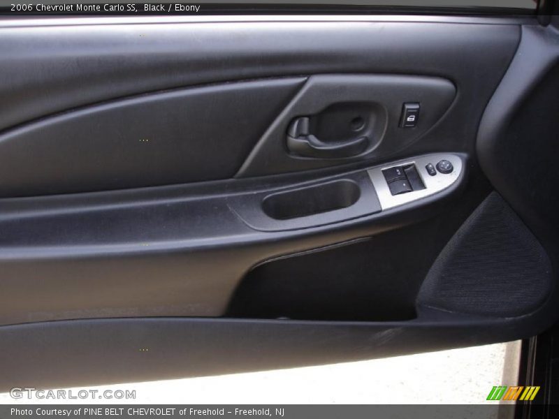 Black / Ebony 2006 Chevrolet Monte Carlo SS