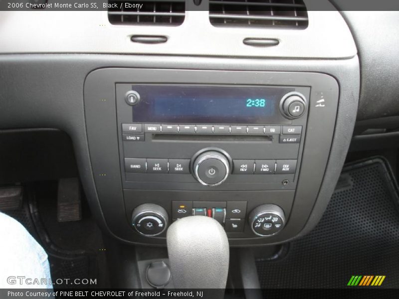 Black / Ebony 2006 Chevrolet Monte Carlo SS