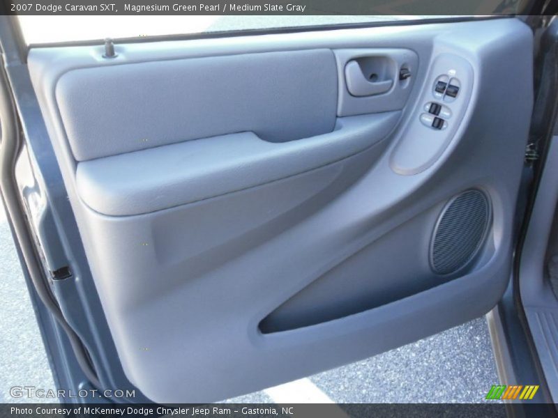 Magnesium Green Pearl / Medium Slate Gray 2007 Dodge Caravan SXT