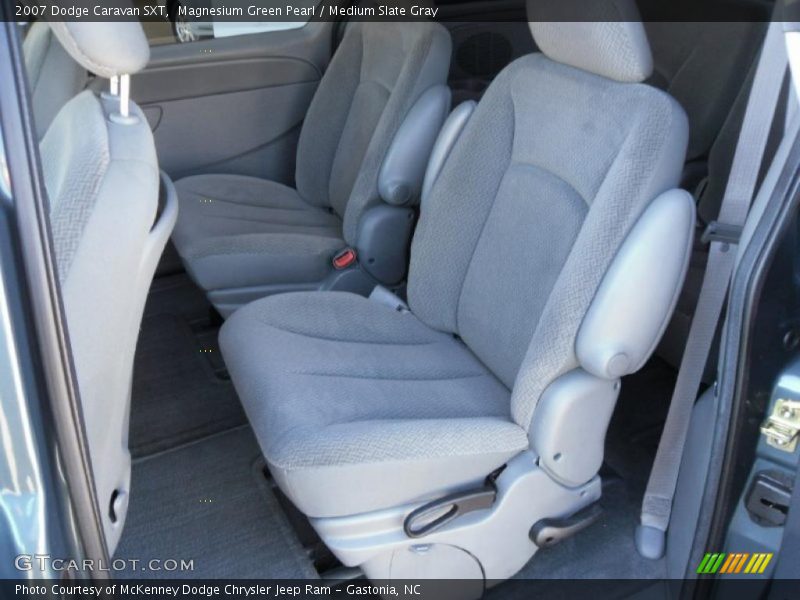 Magnesium Green Pearl / Medium Slate Gray 2007 Dodge Caravan SXT