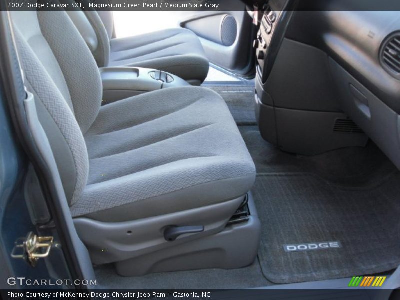 Magnesium Green Pearl / Medium Slate Gray 2007 Dodge Caravan SXT