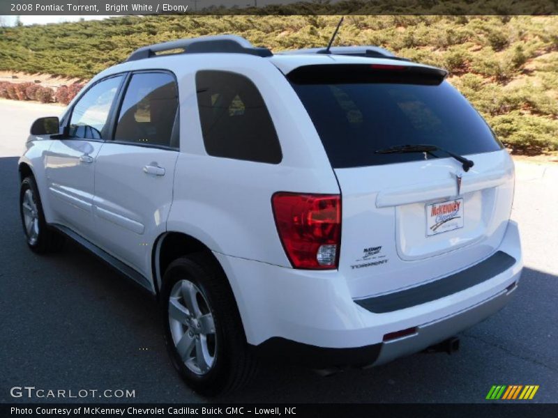 Bright White / Ebony 2008 Pontiac Torrent