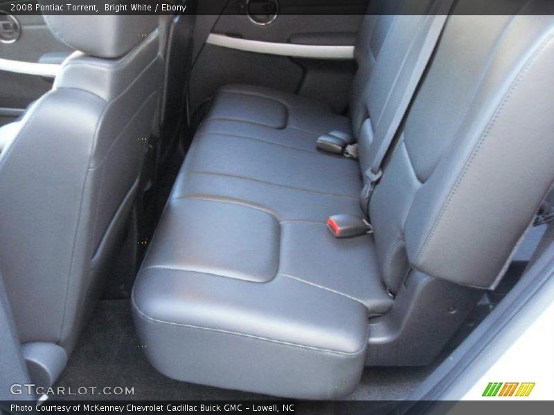 Bright White / Ebony 2008 Pontiac Torrent