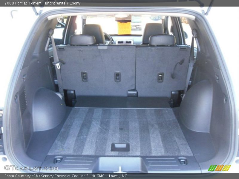 Bright White / Ebony 2008 Pontiac Torrent