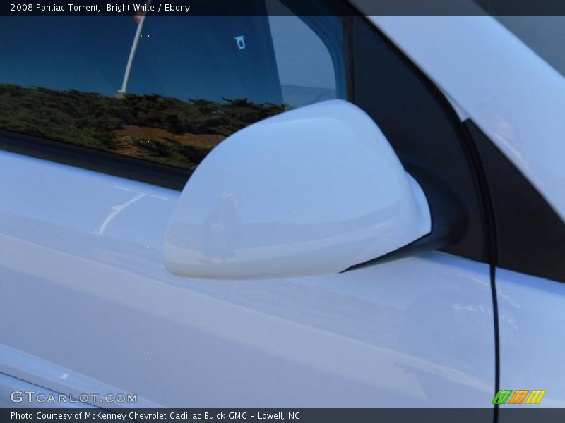 Bright White / Ebony 2008 Pontiac Torrent