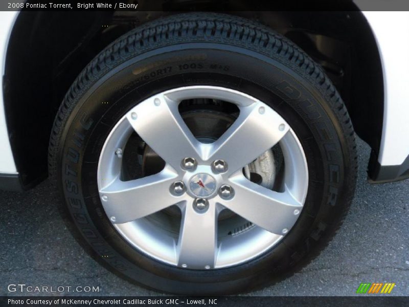 Bright White / Ebony 2008 Pontiac Torrent