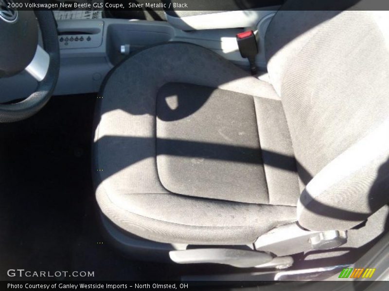 Silver Metallic / Black 2000 Volkswagen New Beetle GLS Coupe
