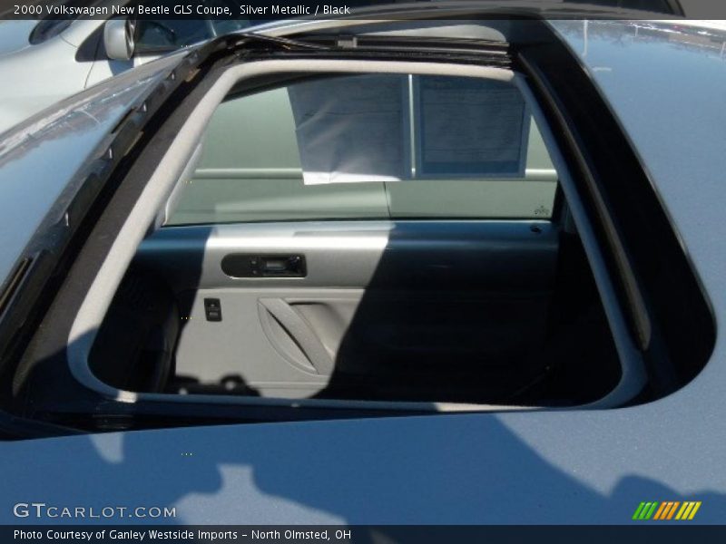 Silver Metallic / Black 2000 Volkswagen New Beetle GLS Coupe