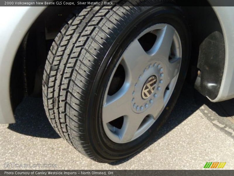 Silver Metallic / Black 2000 Volkswagen New Beetle GLS Coupe