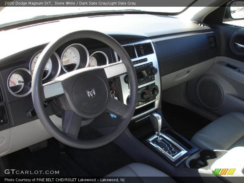 Stone White / Dark Slate Gray/Light Slate Gray 2006 Dodge Magnum SXT