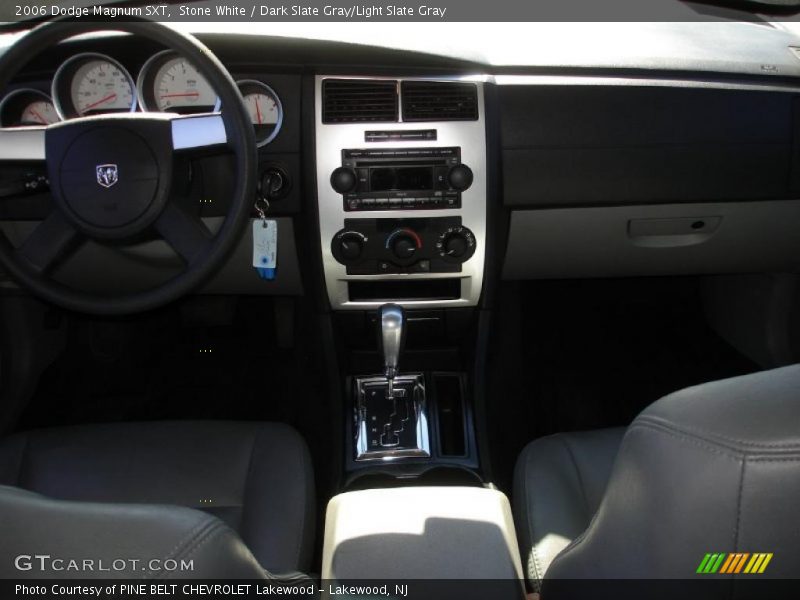 Stone White / Dark Slate Gray/Light Slate Gray 2006 Dodge Magnum SXT