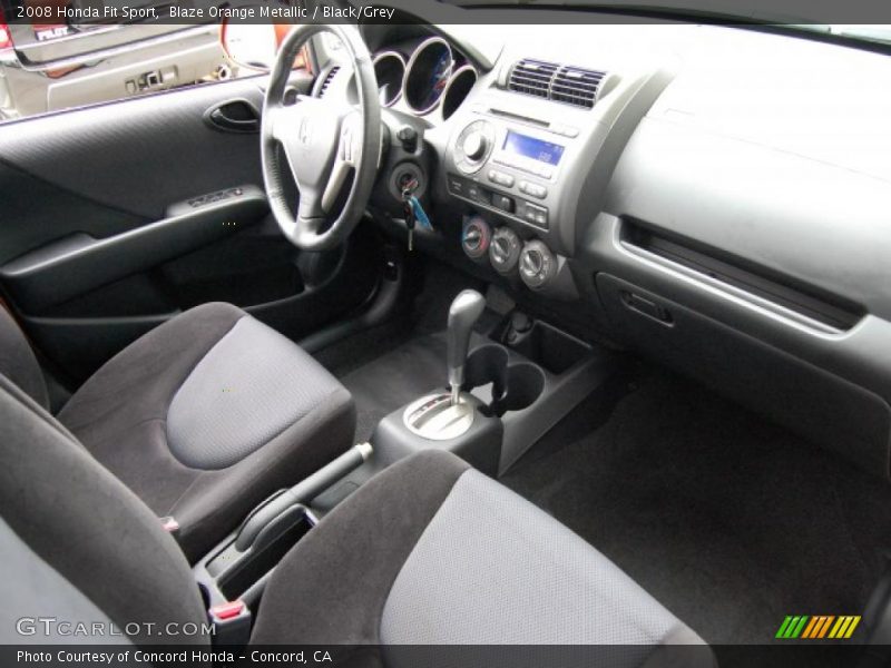 Blaze Orange Metallic / Black/Grey 2008 Honda Fit Sport