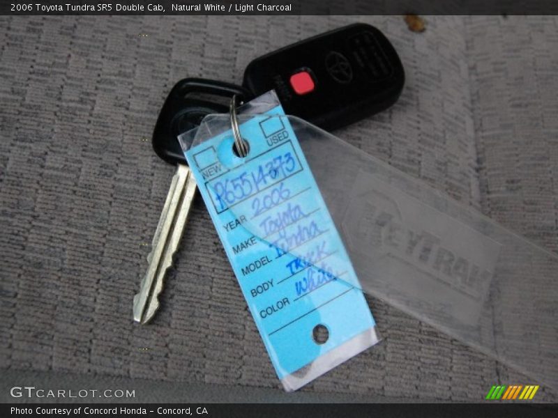 Natural White / Light Charcoal 2006 Toyota Tundra SR5 Double Cab