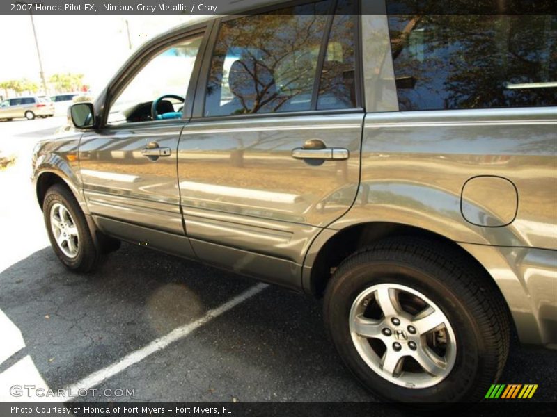 Nimbus Gray Metallic / Gray 2007 Honda Pilot EX