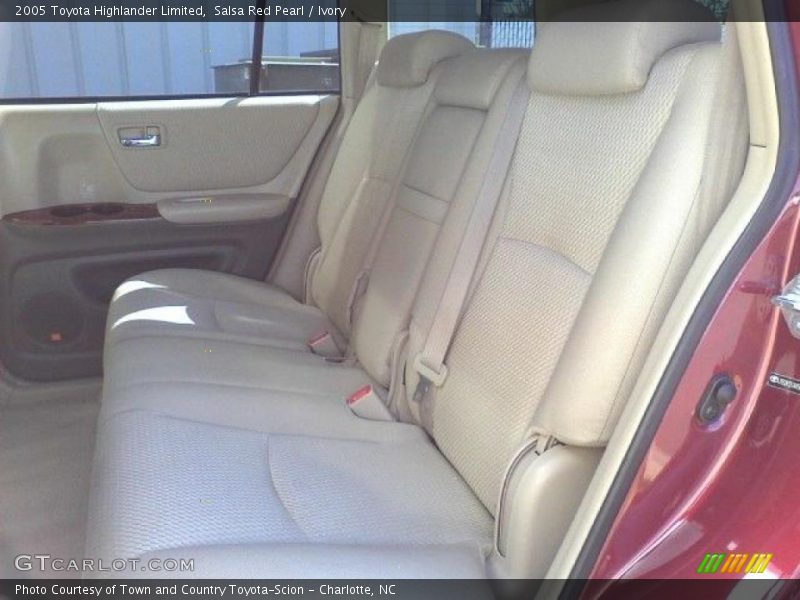 Salsa Red Pearl / Ivory 2005 Toyota Highlander Limited
