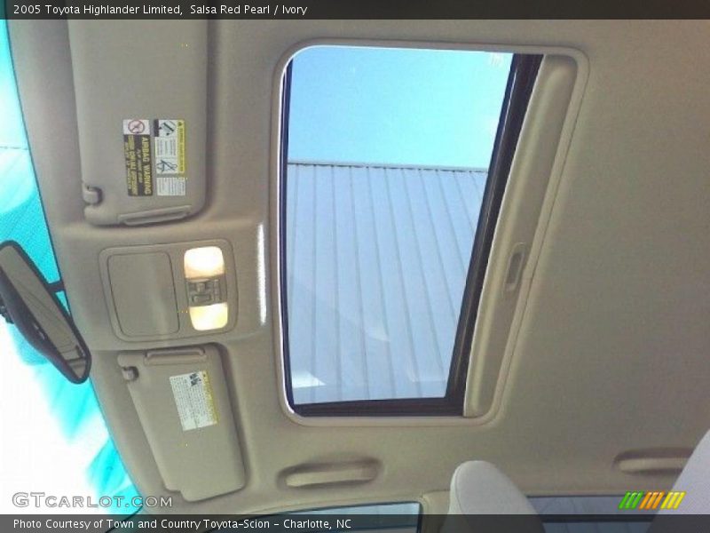 Salsa Red Pearl / Ivory 2005 Toyota Highlander Limited