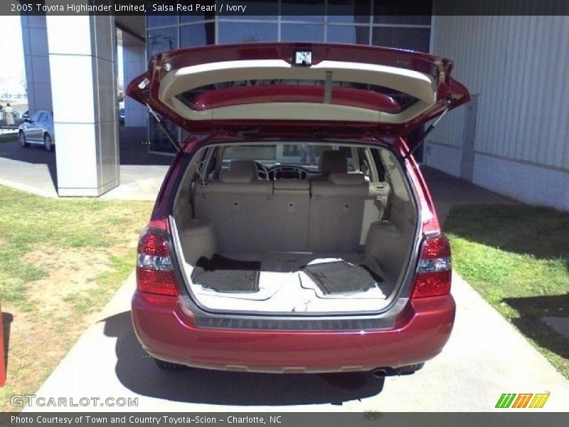 Salsa Red Pearl / Ivory 2005 Toyota Highlander Limited