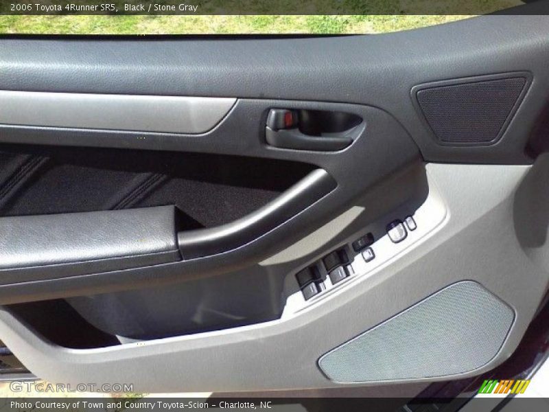 Black / Stone Gray 2006 Toyota 4Runner SR5