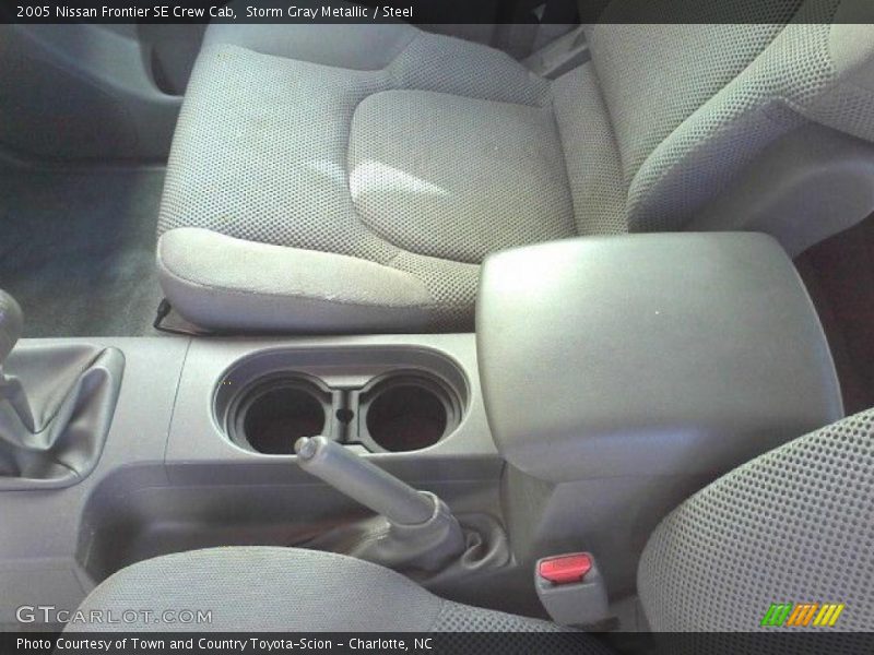 Storm Gray Metallic / Steel 2005 Nissan Frontier SE Crew Cab