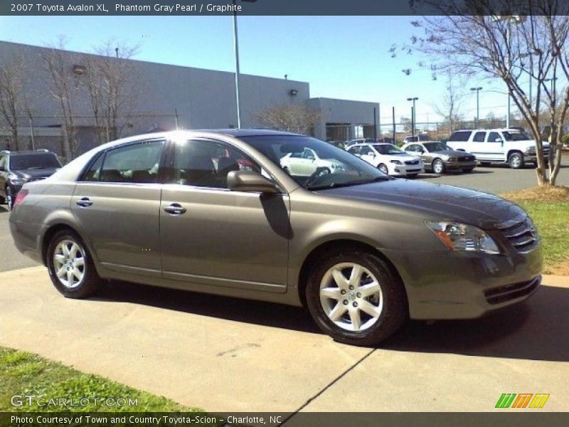 Phantom Gray Pearl / Graphite 2007 Toyota Avalon XL