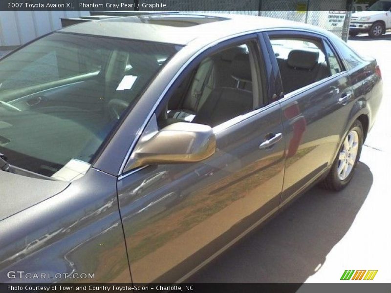 Phantom Gray Pearl / Graphite 2007 Toyota Avalon XL
