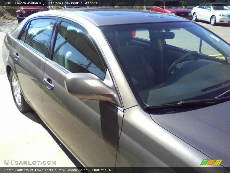 Phantom Gray Pearl / Graphite 2007 Toyota Avalon XL