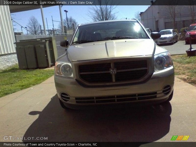 Light Khaki Metallic / Dark Slate Gray 2008 Dodge Caliber SE