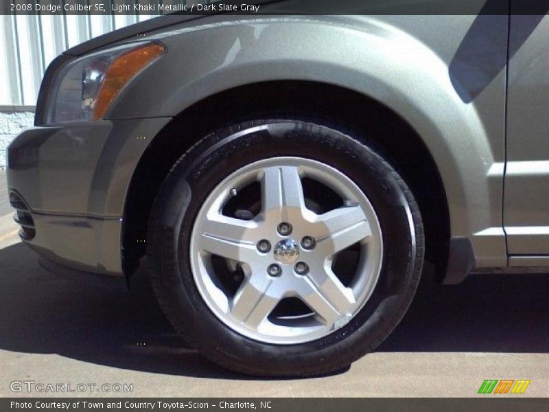 Light Khaki Metallic / Dark Slate Gray 2008 Dodge Caliber SE