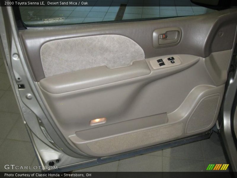 Desert Sand Mica / Oak 2000 Toyota Sienna LE