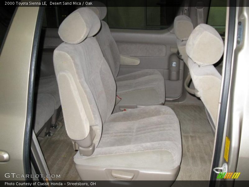 Desert Sand Mica / Oak 2000 Toyota Sienna LE