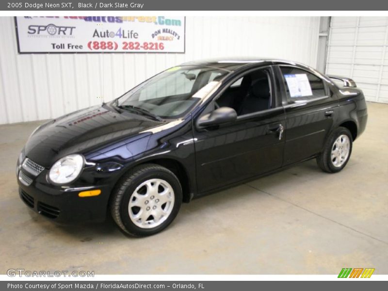 Black / Dark Slate Gray 2005 Dodge Neon SXT