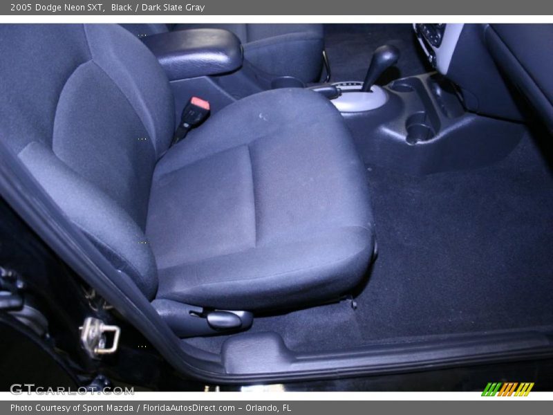 Black / Dark Slate Gray 2005 Dodge Neon SXT
