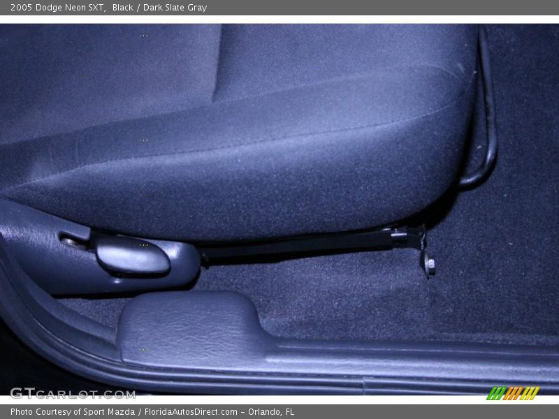 Black / Dark Slate Gray 2005 Dodge Neon SXT