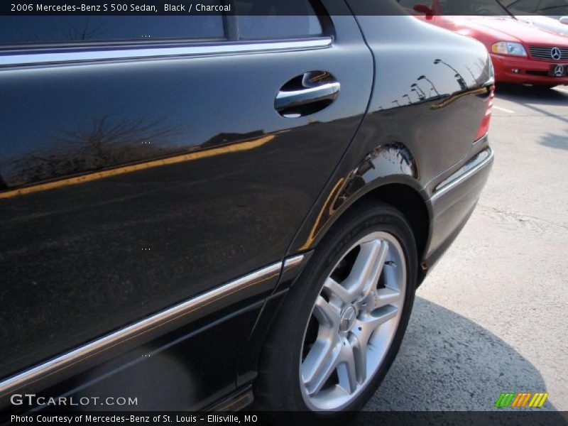 Black / Charcoal 2006 Mercedes-Benz S 500 Sedan