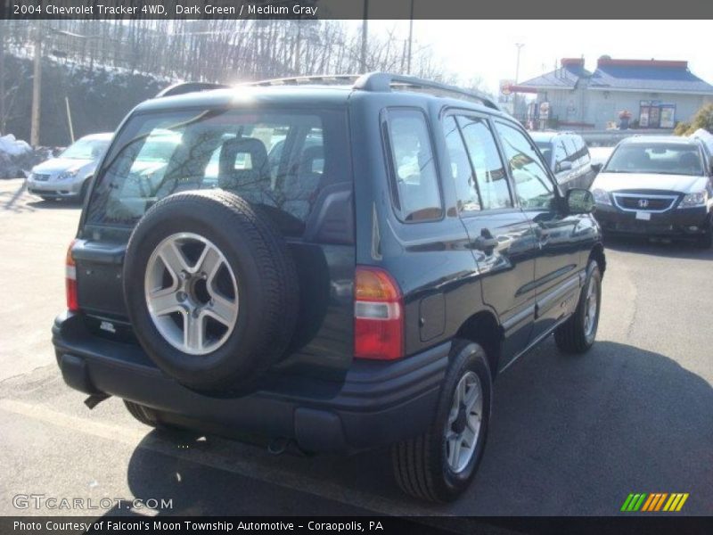 Dark Green / Medium Gray 2004 Chevrolet Tracker 4WD