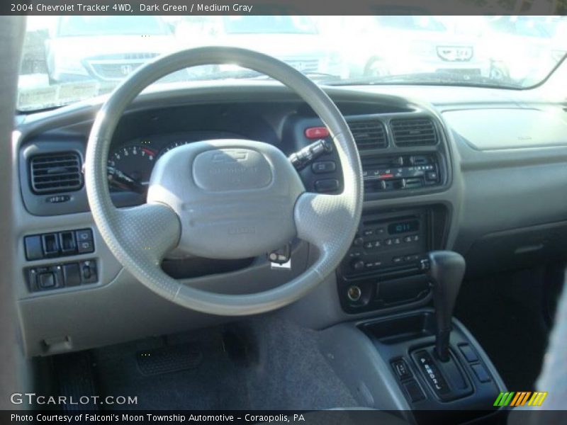 Dark Green / Medium Gray 2004 Chevrolet Tracker 4WD