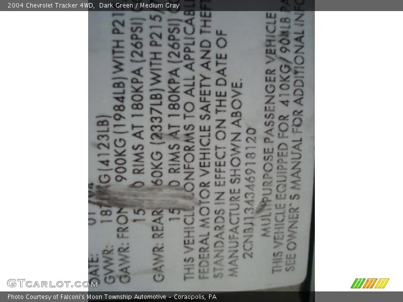 Dark Green / Medium Gray 2004 Chevrolet Tracker 4WD