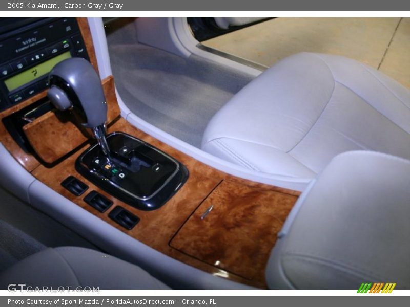 Carbon Gray / Gray 2005 Kia Amanti