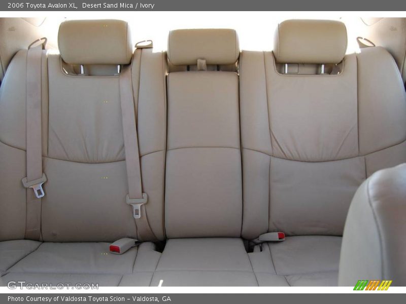 Desert Sand Mica / Ivory 2006 Toyota Avalon XL
