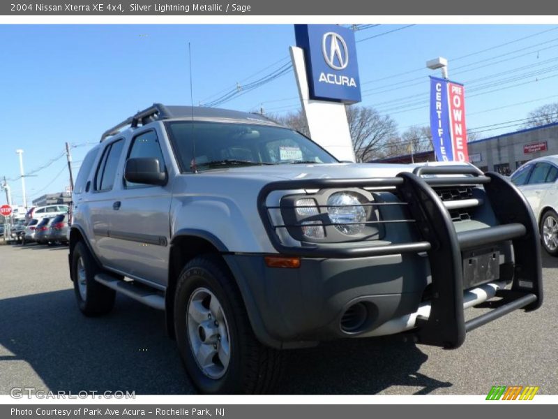 Silver Lightning Metallic / Sage 2004 Nissan Xterra XE 4x4