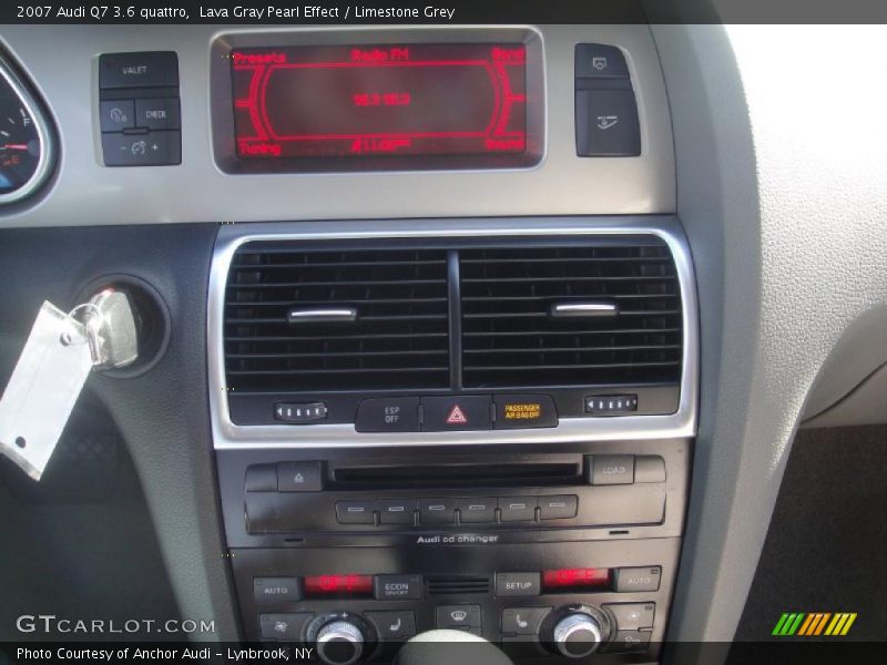 Lava Gray Pearl Effect / Limestone Grey 2007 Audi Q7 3.6 quattro