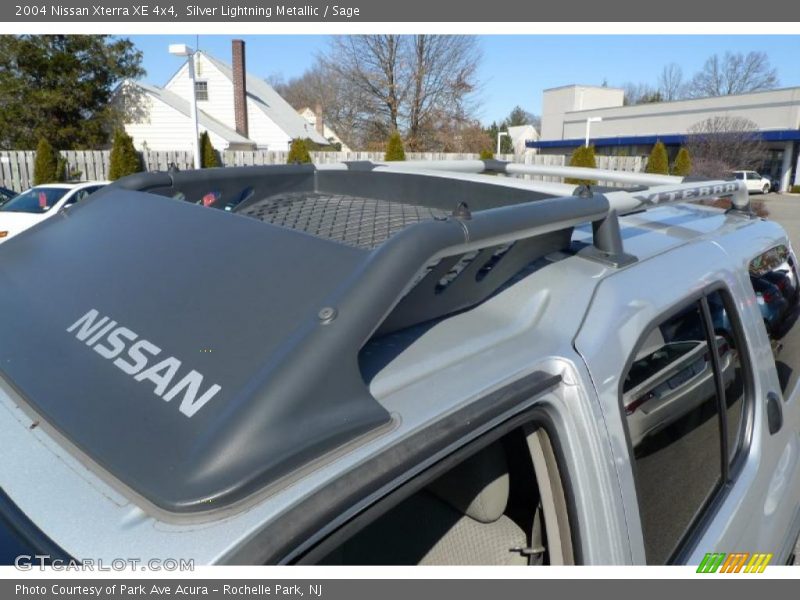 Silver Lightning Metallic / Sage 2004 Nissan Xterra XE 4x4