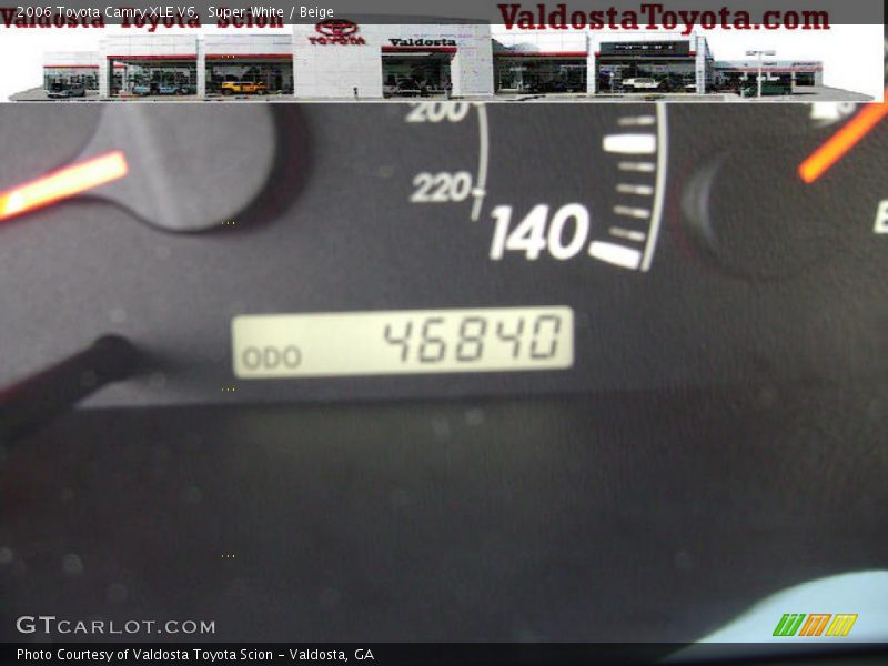 Super White / Beige 2006 Toyota Camry XLE V6