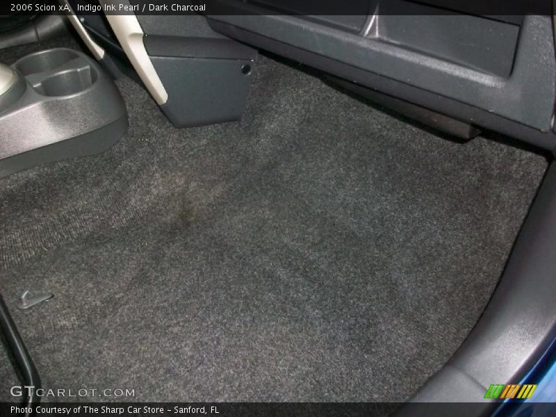 Indigo Ink Pearl / Dark Charcoal 2006 Scion xA