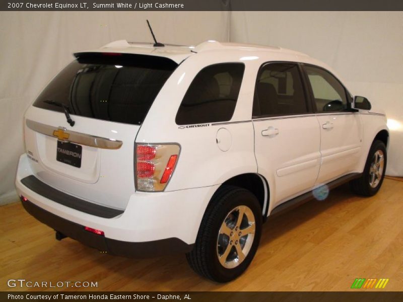 Summit White / Light Cashmere 2007 Chevrolet Equinox LT