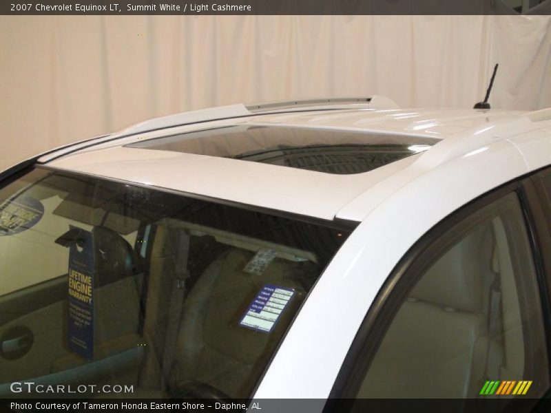 Summit White / Light Cashmere 2007 Chevrolet Equinox LT