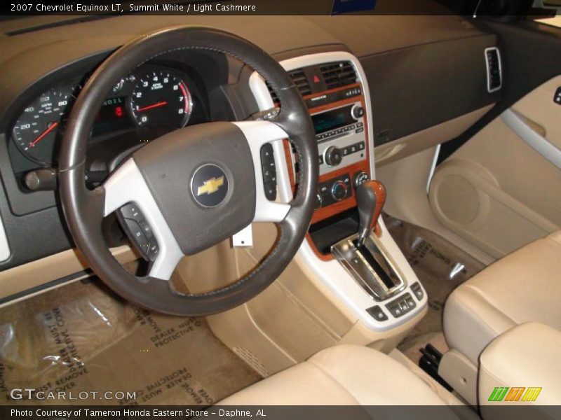 Summit White / Light Cashmere 2007 Chevrolet Equinox LT