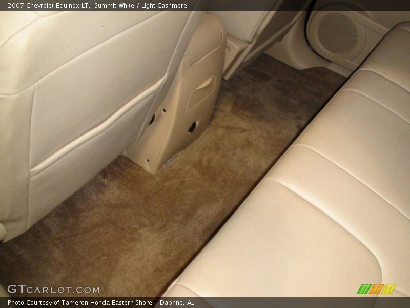 Summit White / Light Cashmere 2007 Chevrolet Equinox LT