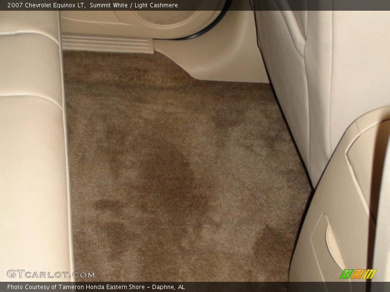 Summit White / Light Cashmere 2007 Chevrolet Equinox LT