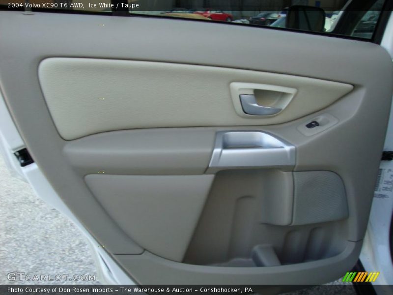Ice White / Taupe 2004 Volvo XC90 T6 AWD